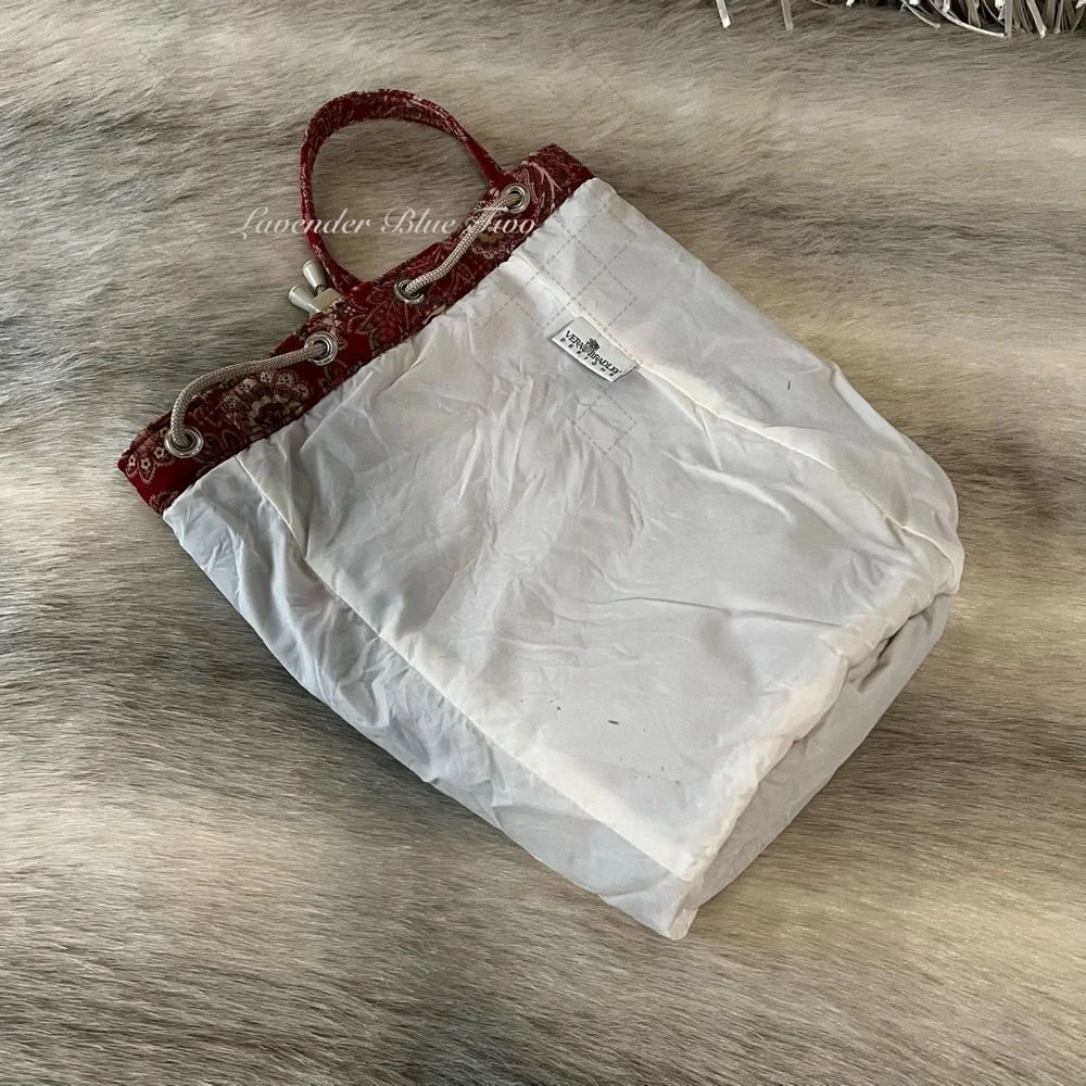 Vintage VERA BRADLEY Windsor 1995 Backpack Sling USA Drawstring Red Gold Quilt - Picture 14 of 17